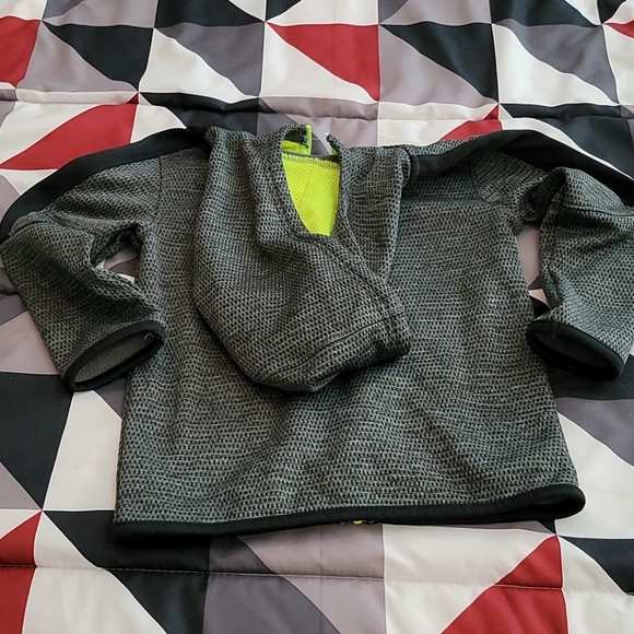 Cute jacket - Picture 3 of 3